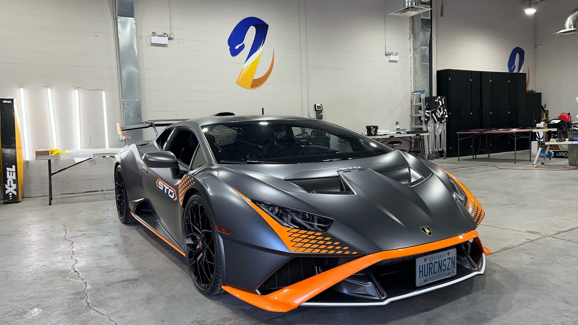 Lamborghini Huracán STO